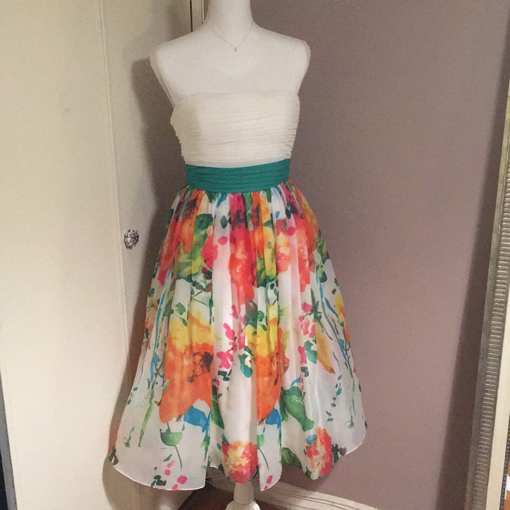 JS boutique floral strapless chiffon dress wribbon